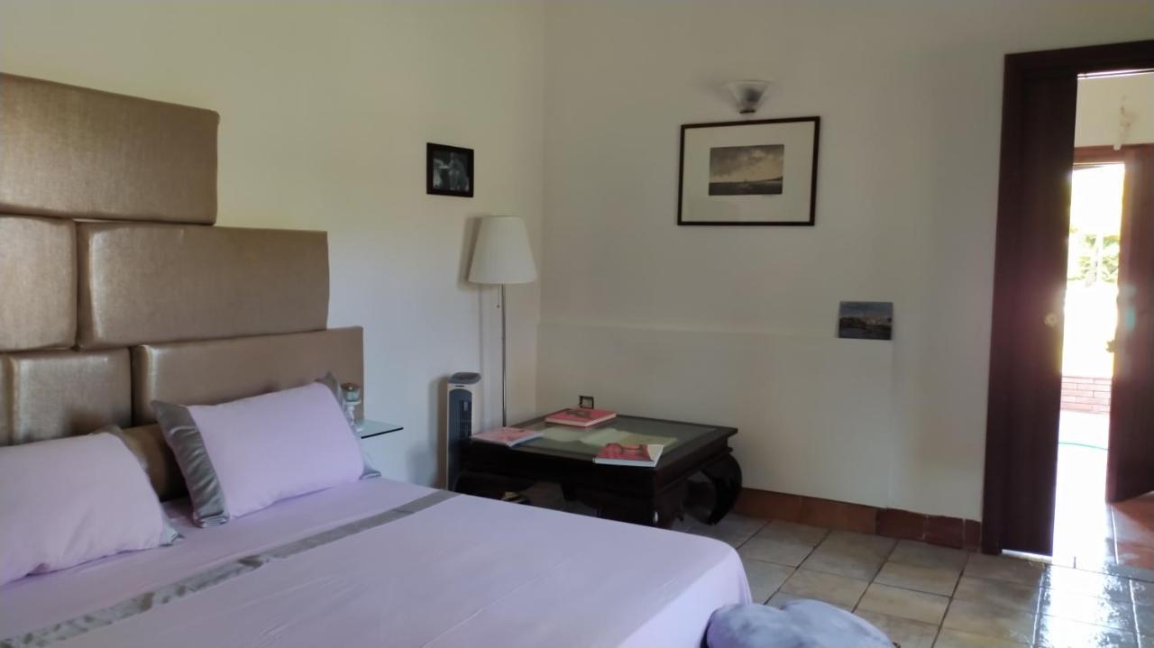 Villa le tre Dame B&B Battipaglia Extérieur photo